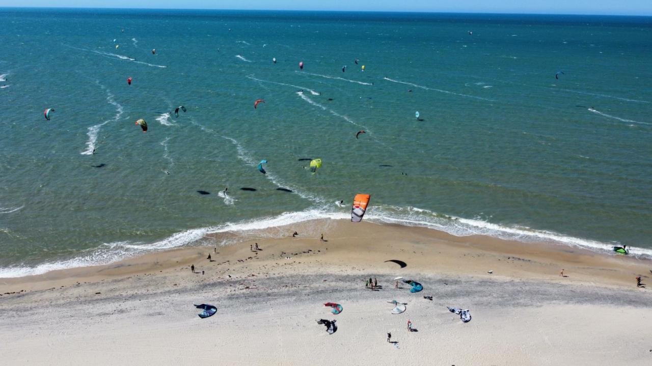 Indiana Kite School And Hostel Cumbuco Esterno foto