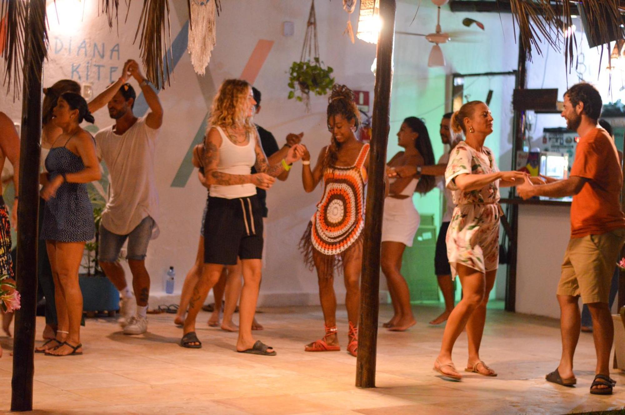 Indiana Kite School And Hostel Cumbuco Esterno foto